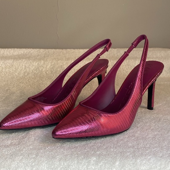 NEW IN BOX Karl Lagerfeld Paris Glora Slingback Pump in Red Plum (7M) - Picture 4 of 7